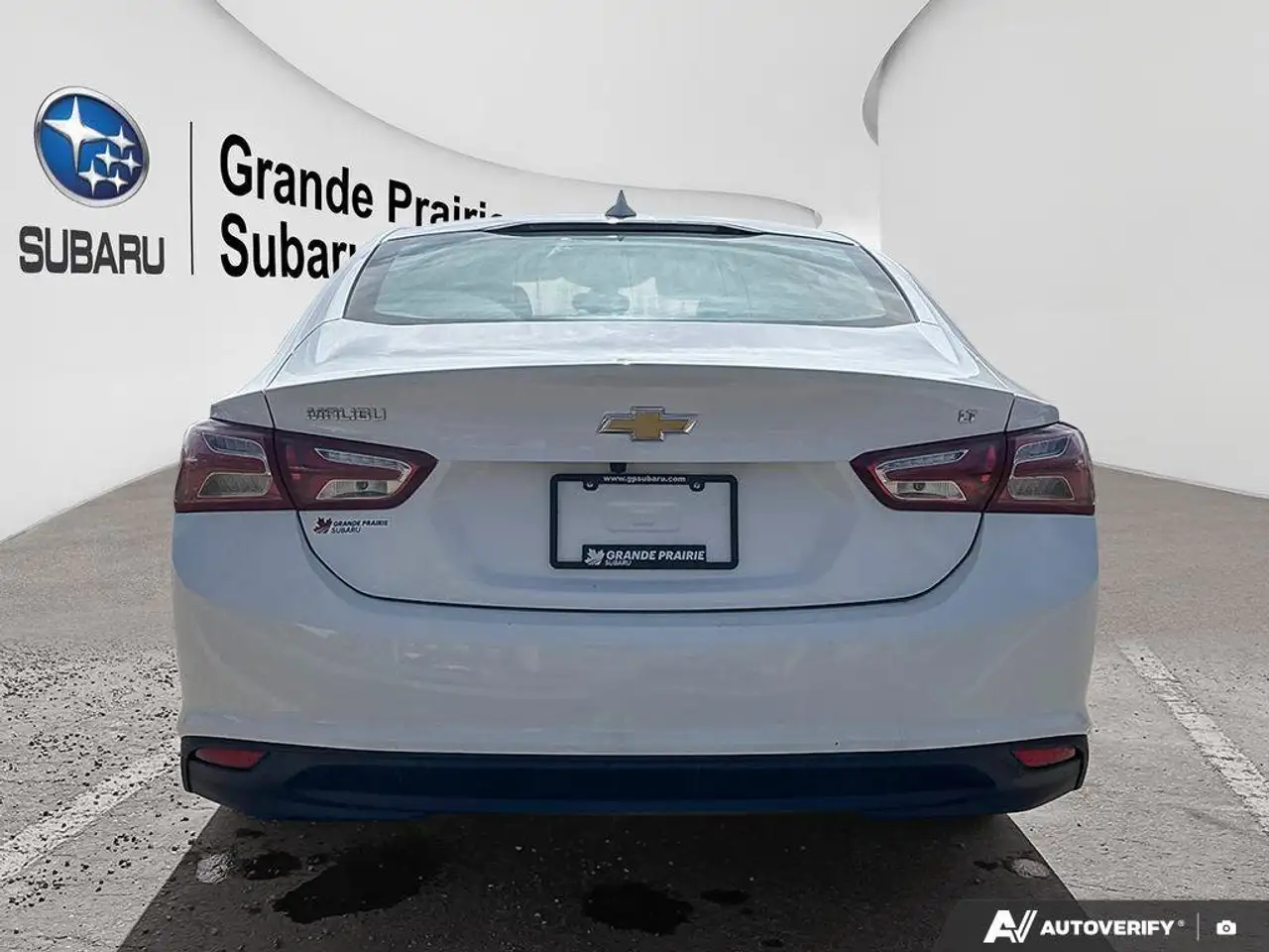 Chevrolet Malibu снимка Chevrolet Malibu