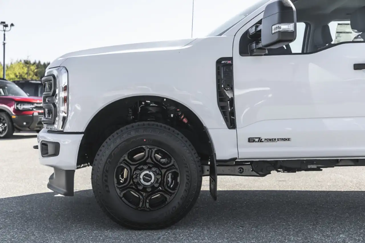 Ford F 350 photo Ford F 350