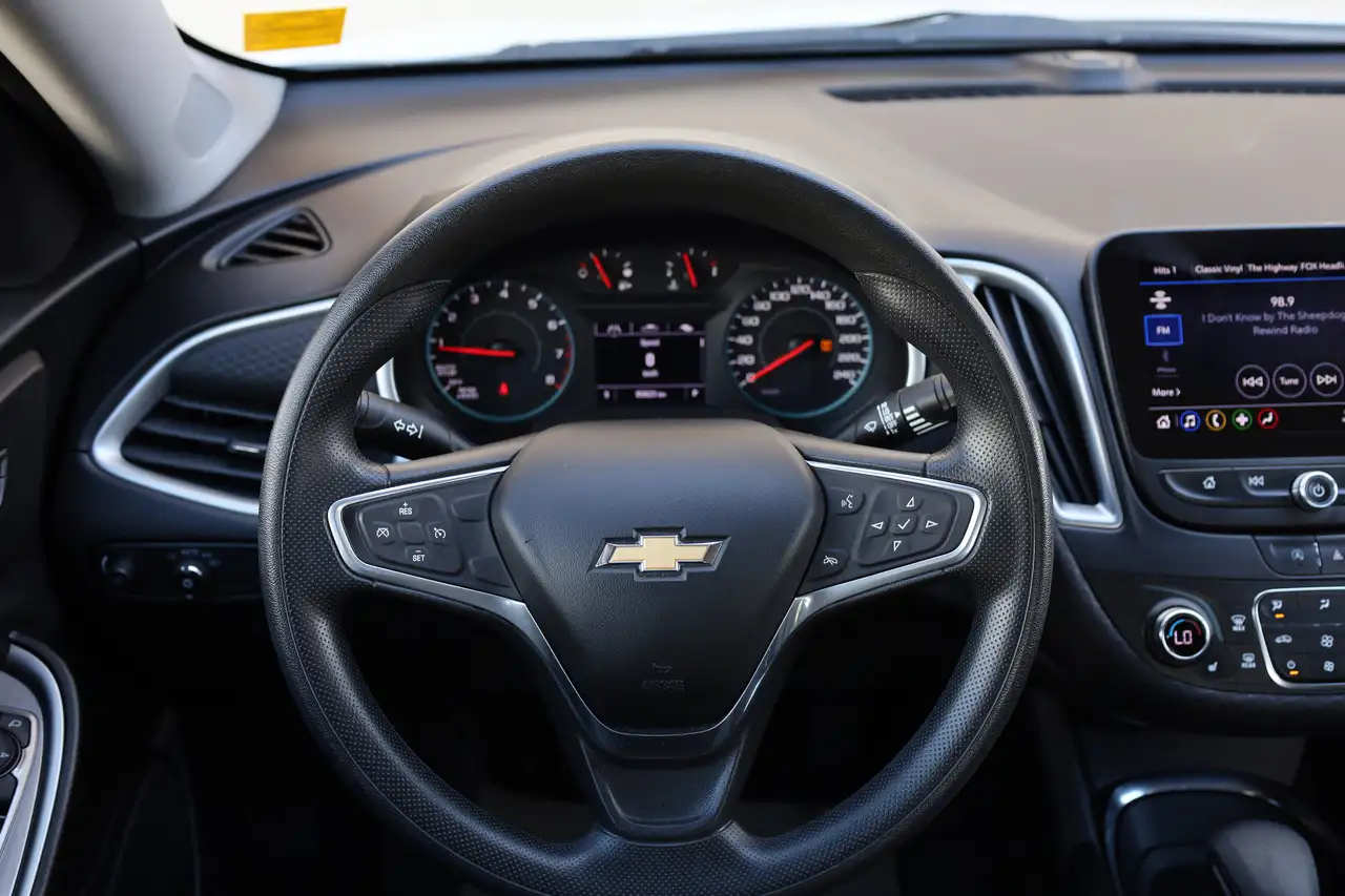Chevrolet Malibu снимка Chevrolet Malibu