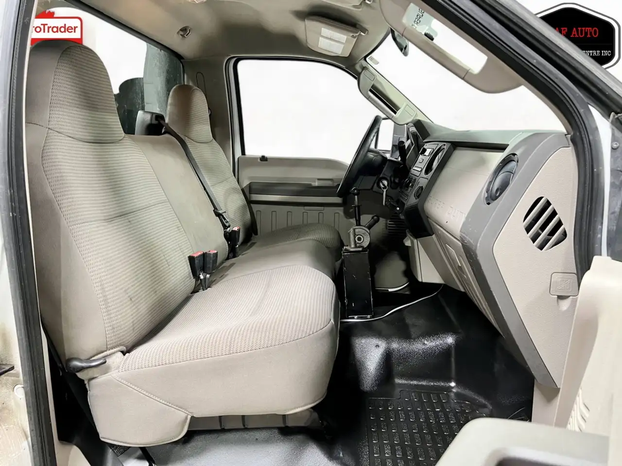 Ford F 550 снимка Ford F 550
