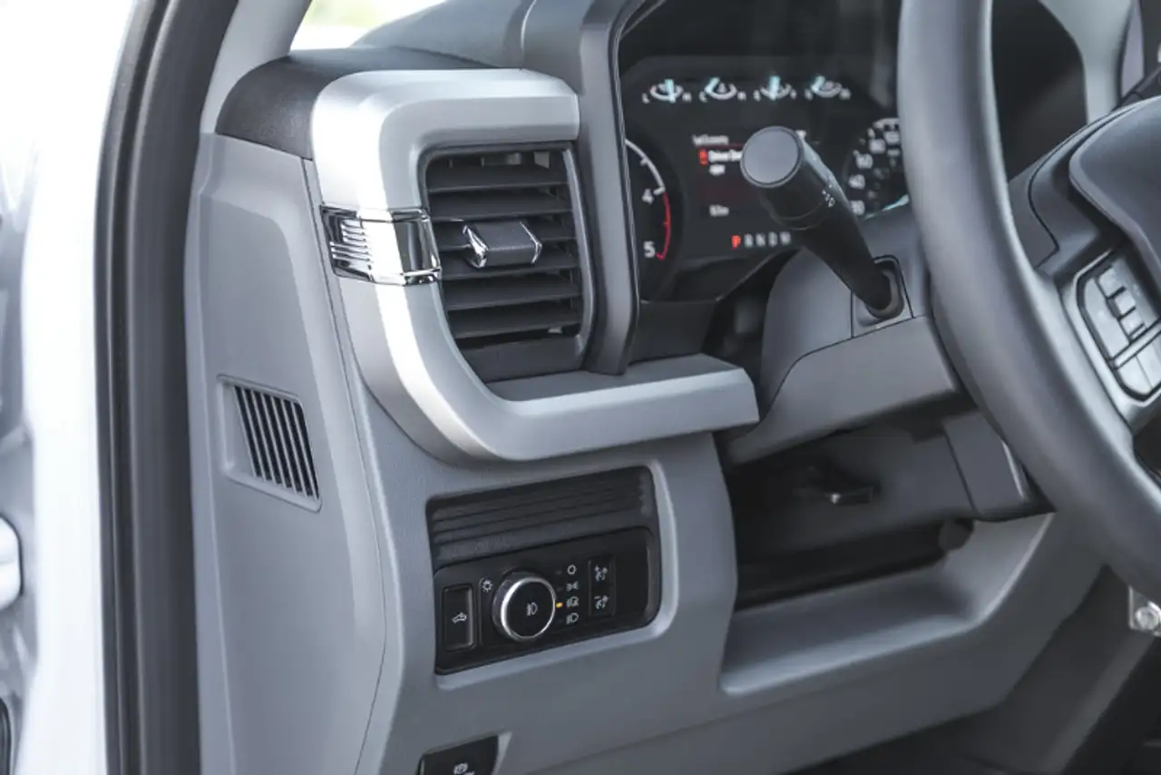 Ford F 350 photo Ford F 350