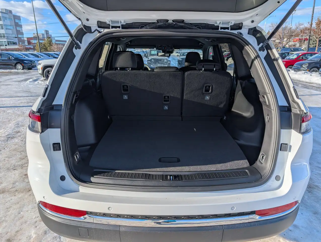 Jeep Grand Cherokee photo Jeep Grand Cherokee