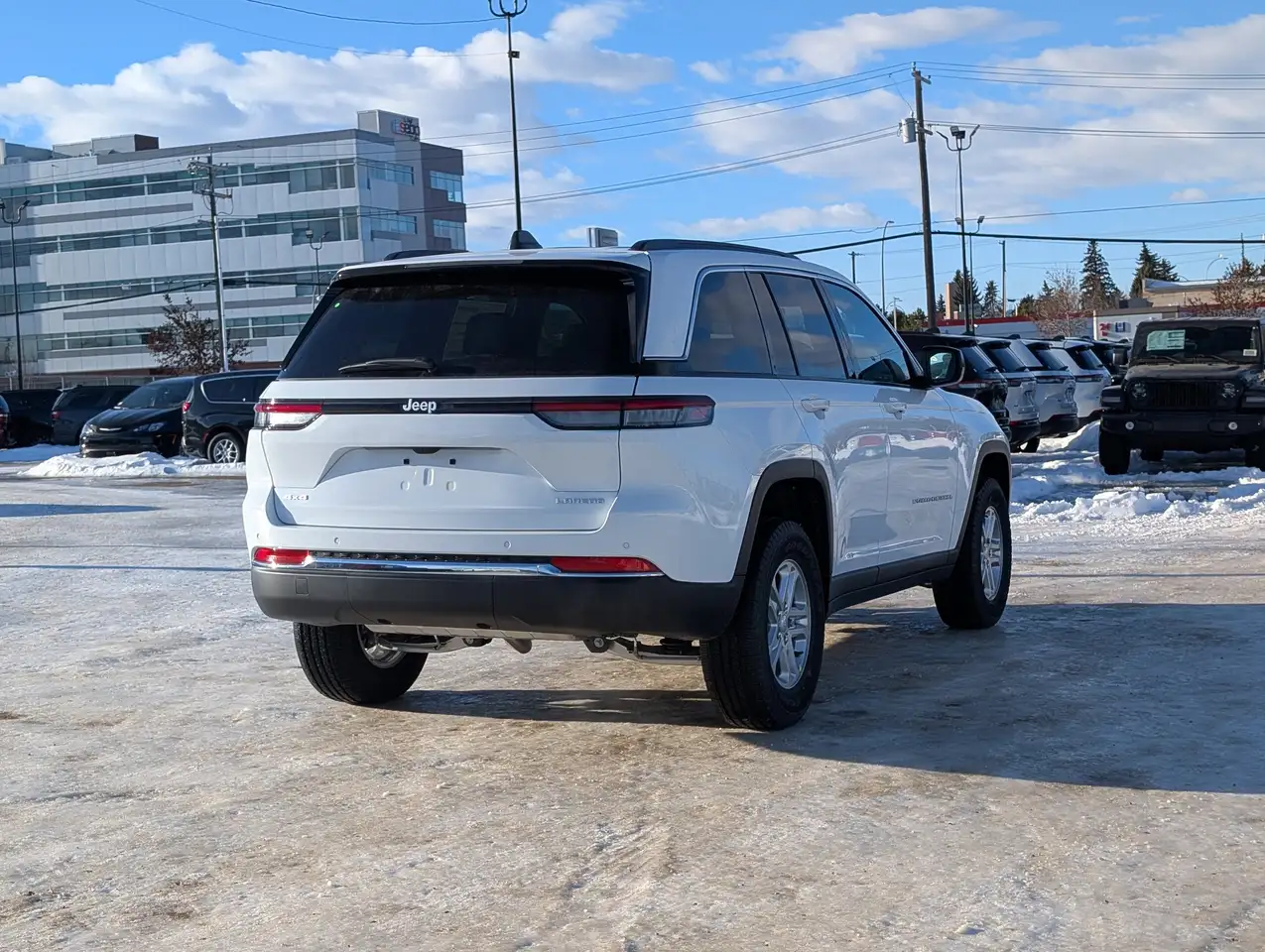 Jeep Grand Cherokee photo Jeep Grand Cherokee