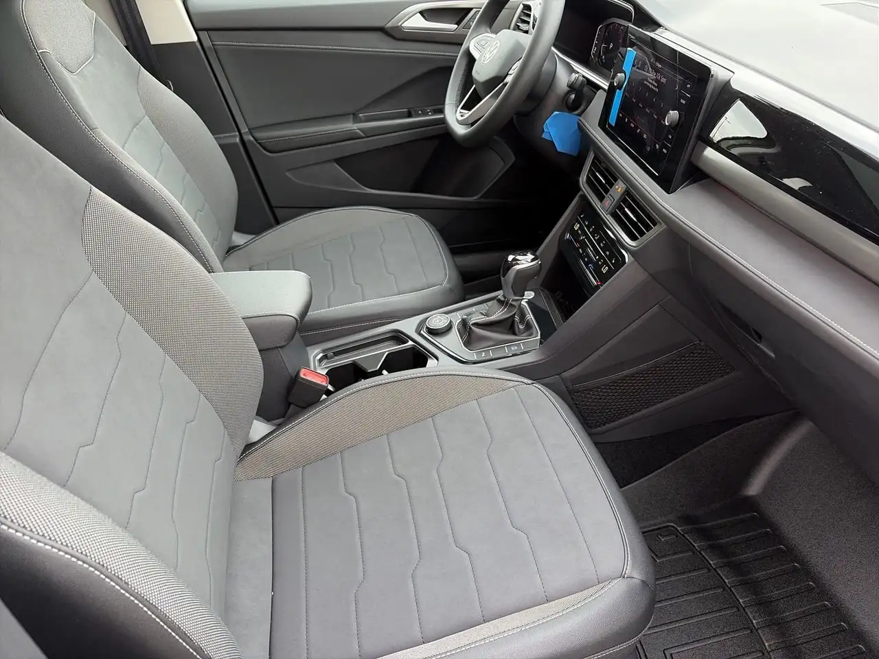 Volkswagen Taos снимка Volkswagen Taos