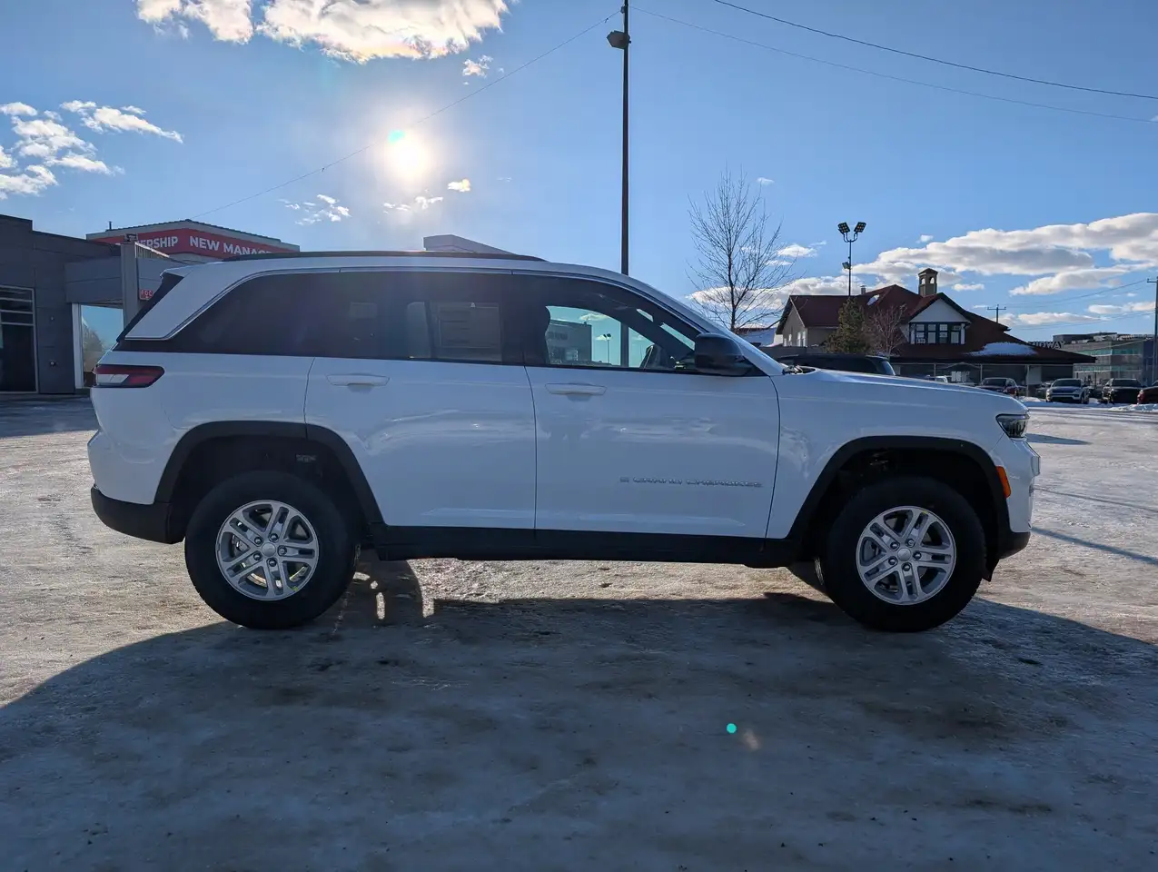 Jeep Grand Cherokee photo Jeep Grand Cherokee