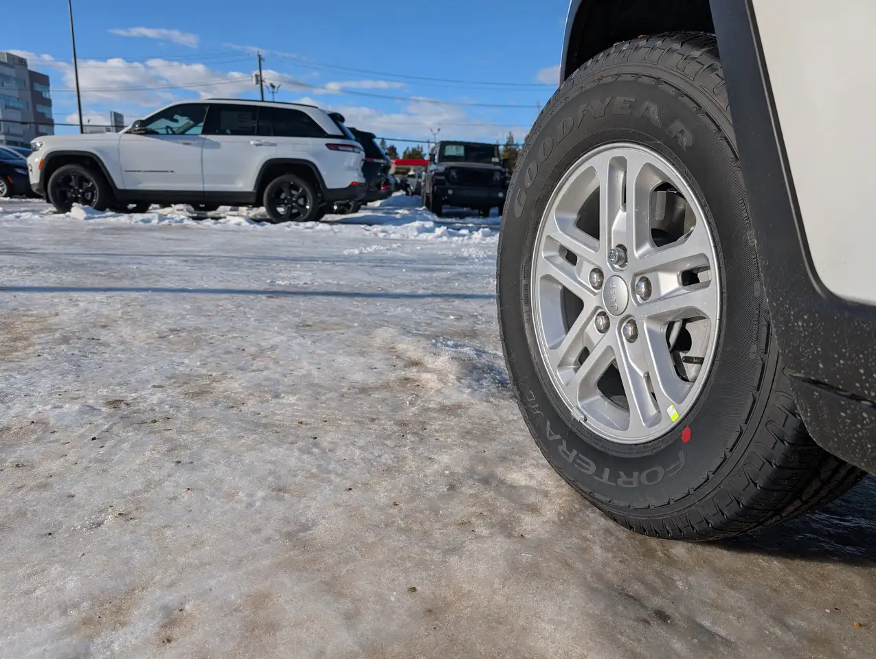 Jeep Grand Cherokee photo Jeep Grand Cherokee