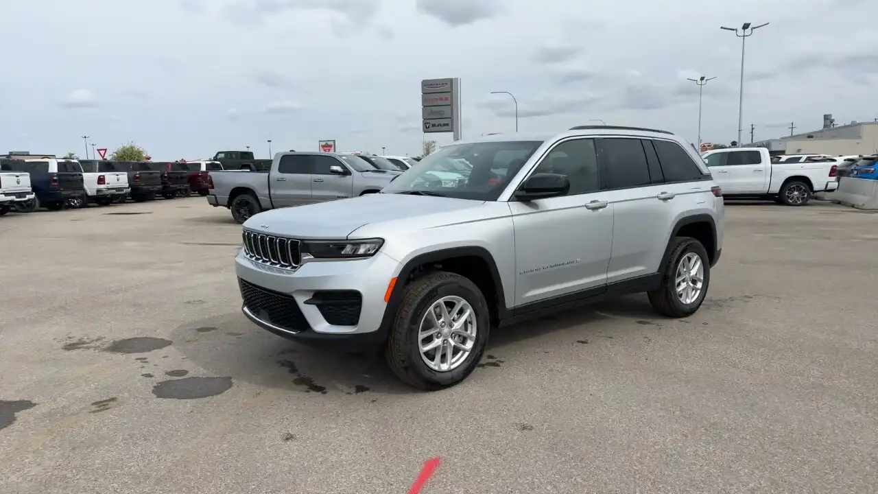 Jeep Grand Cherokee photo Jeep Grand Cherokee
