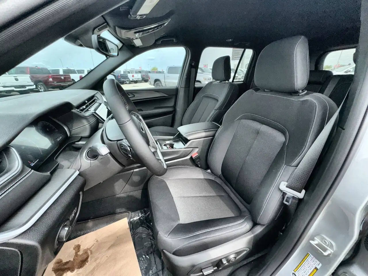 Jeep Grand Cherokee photo Jeep Grand Cherokee