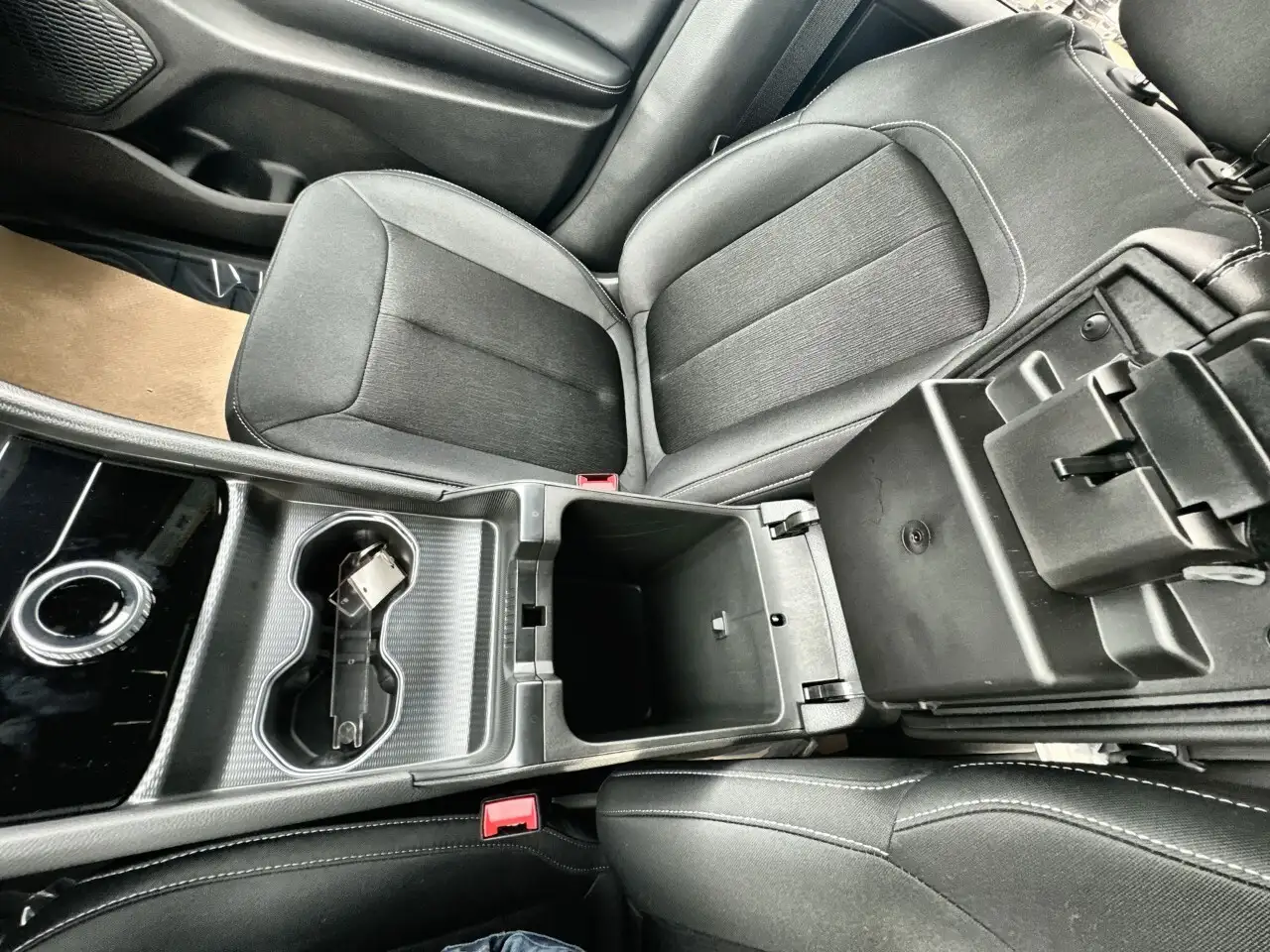 Jeep Grand Cherokee photo Jeep Grand Cherokee