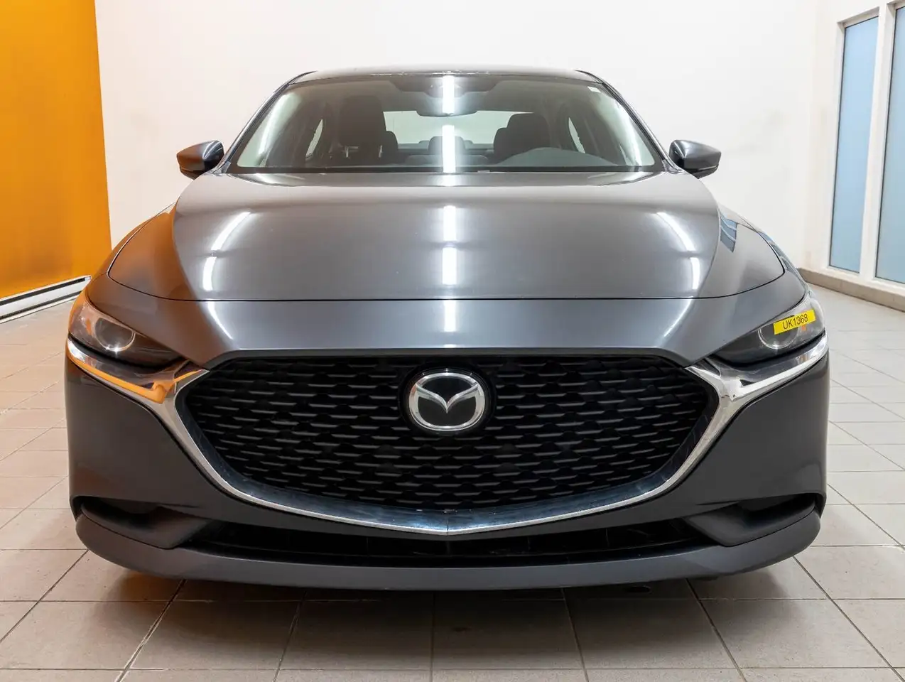 Mazda 3 снимка Mazda 3