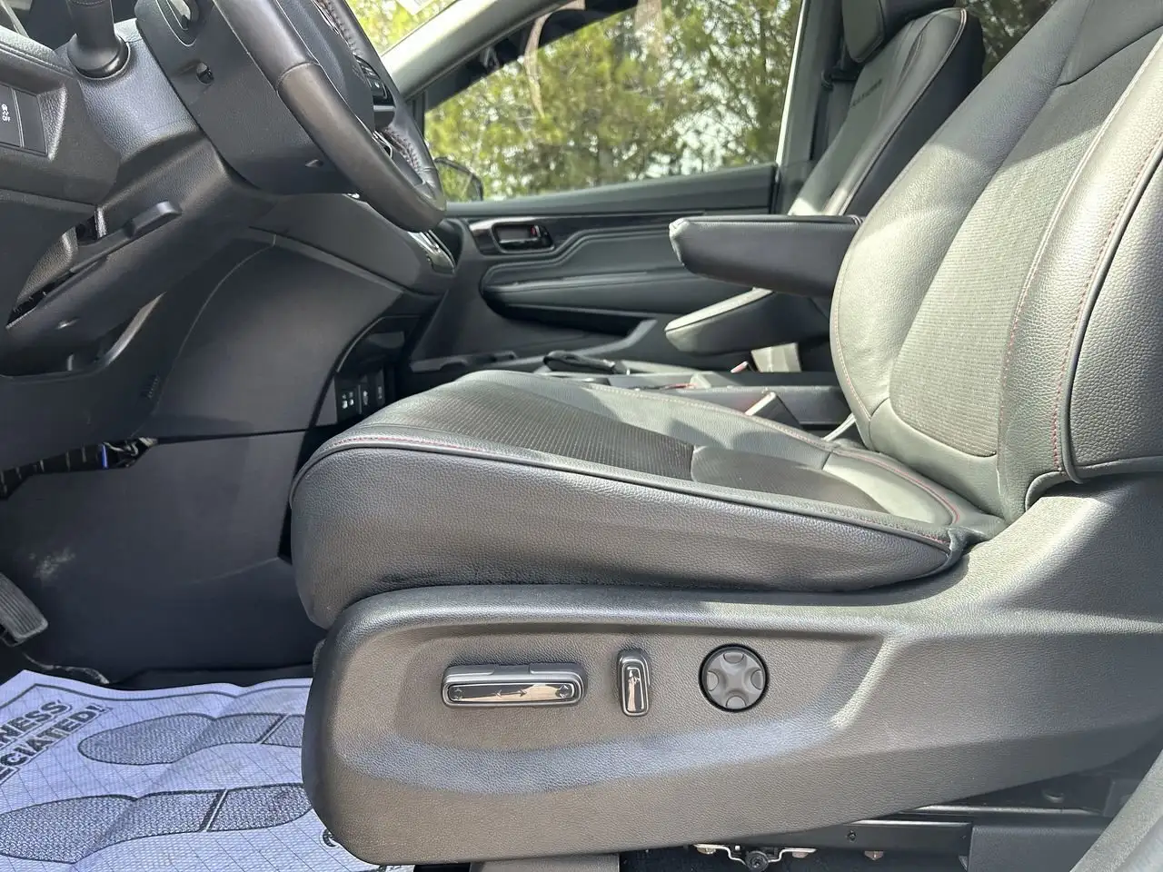 Honda Odyssey снимка Honda Odyssey