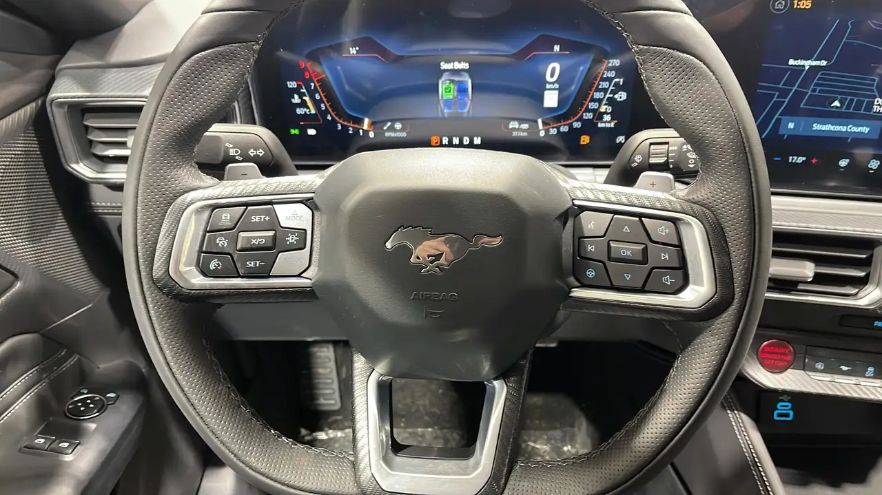 Ford Mustang photo Ford Mustang