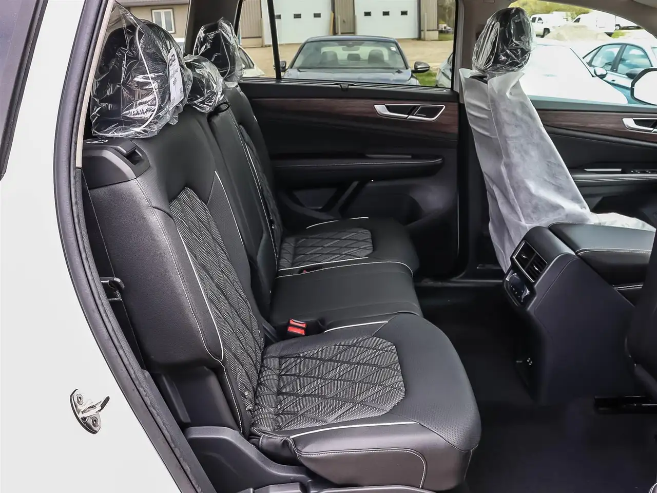 Volkswagen Atlas снимка Volkswagen Atlas