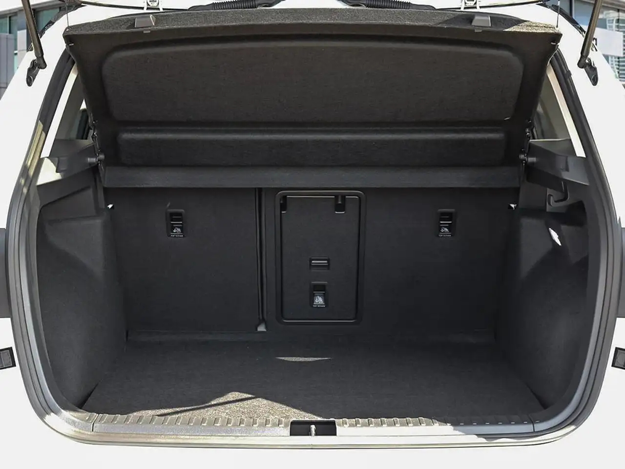 Volkswagen Taos photo Volkswagen Taos