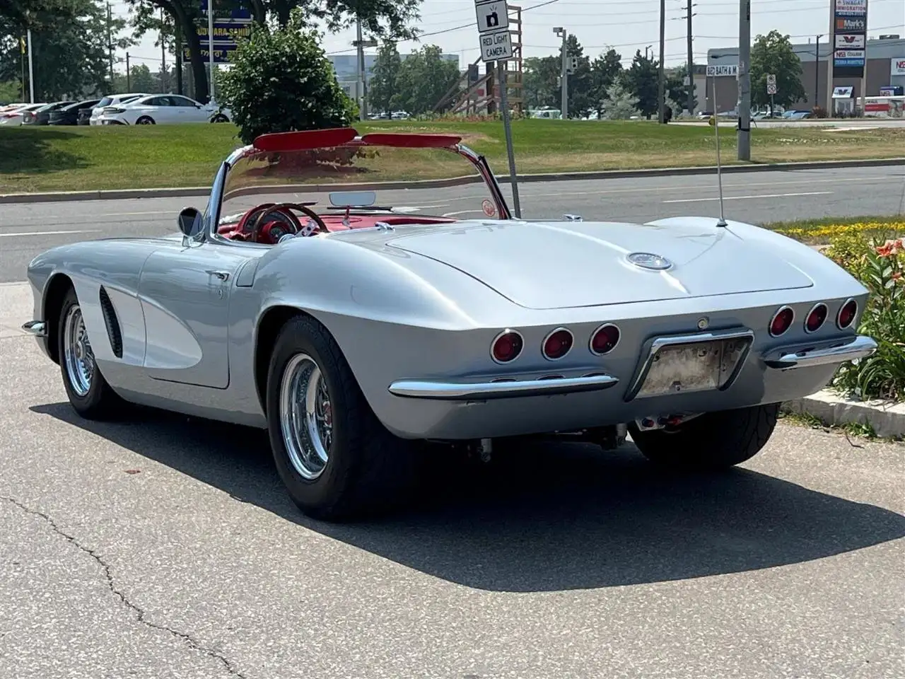 Chevrolet Corvette photo Chevrolet Corvette