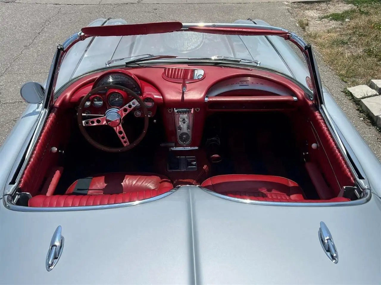 Chevrolet Corvette photo Chevrolet Corvette