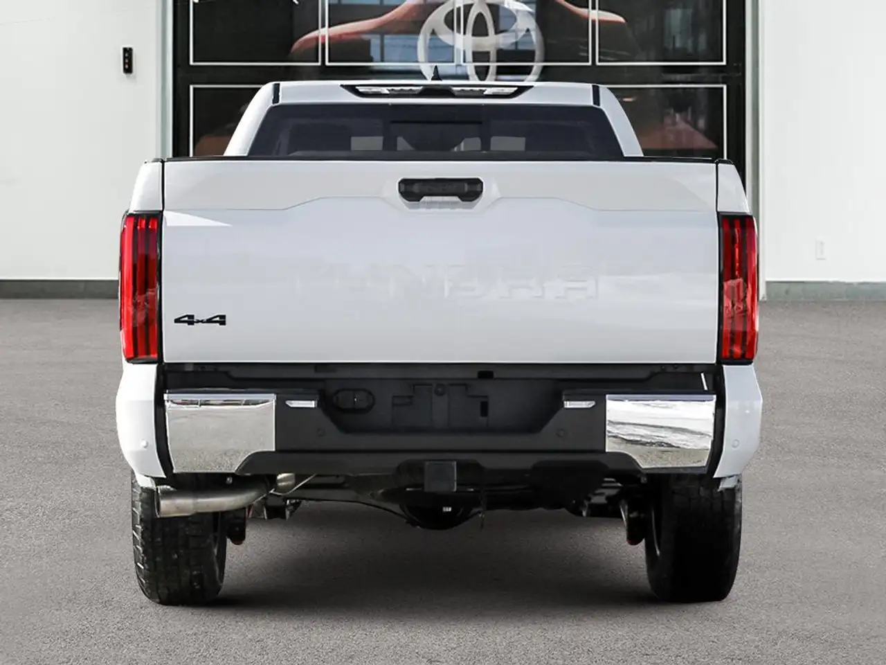 Toyota Tundra снимка Toyota Tundra