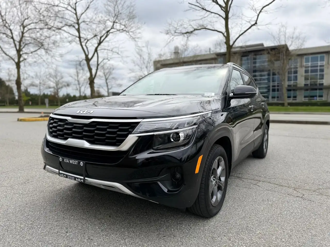 Kia Seltos снимка Kia Seltos