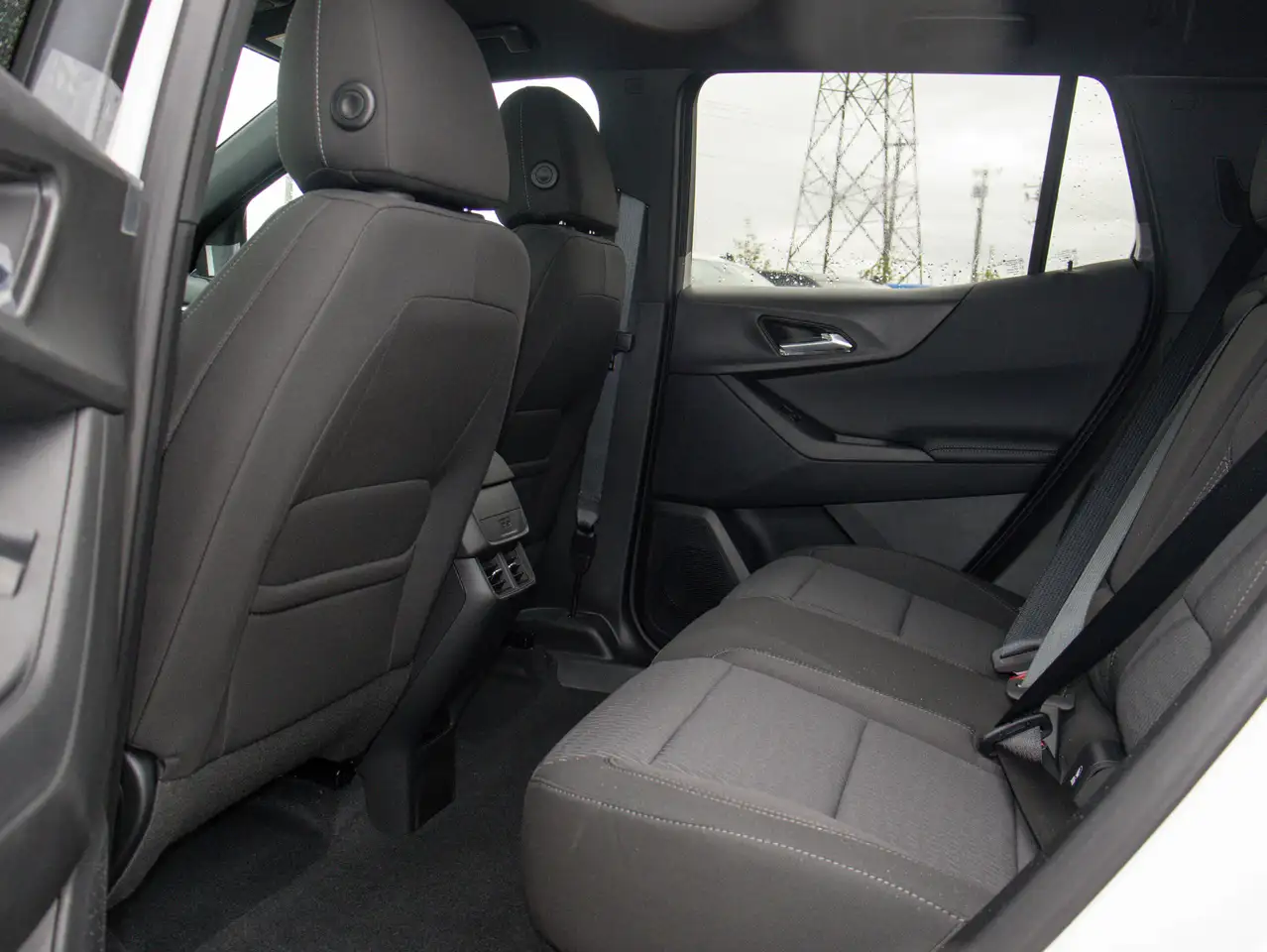 Chevrolet Equinox photo Chevrolet Equinox