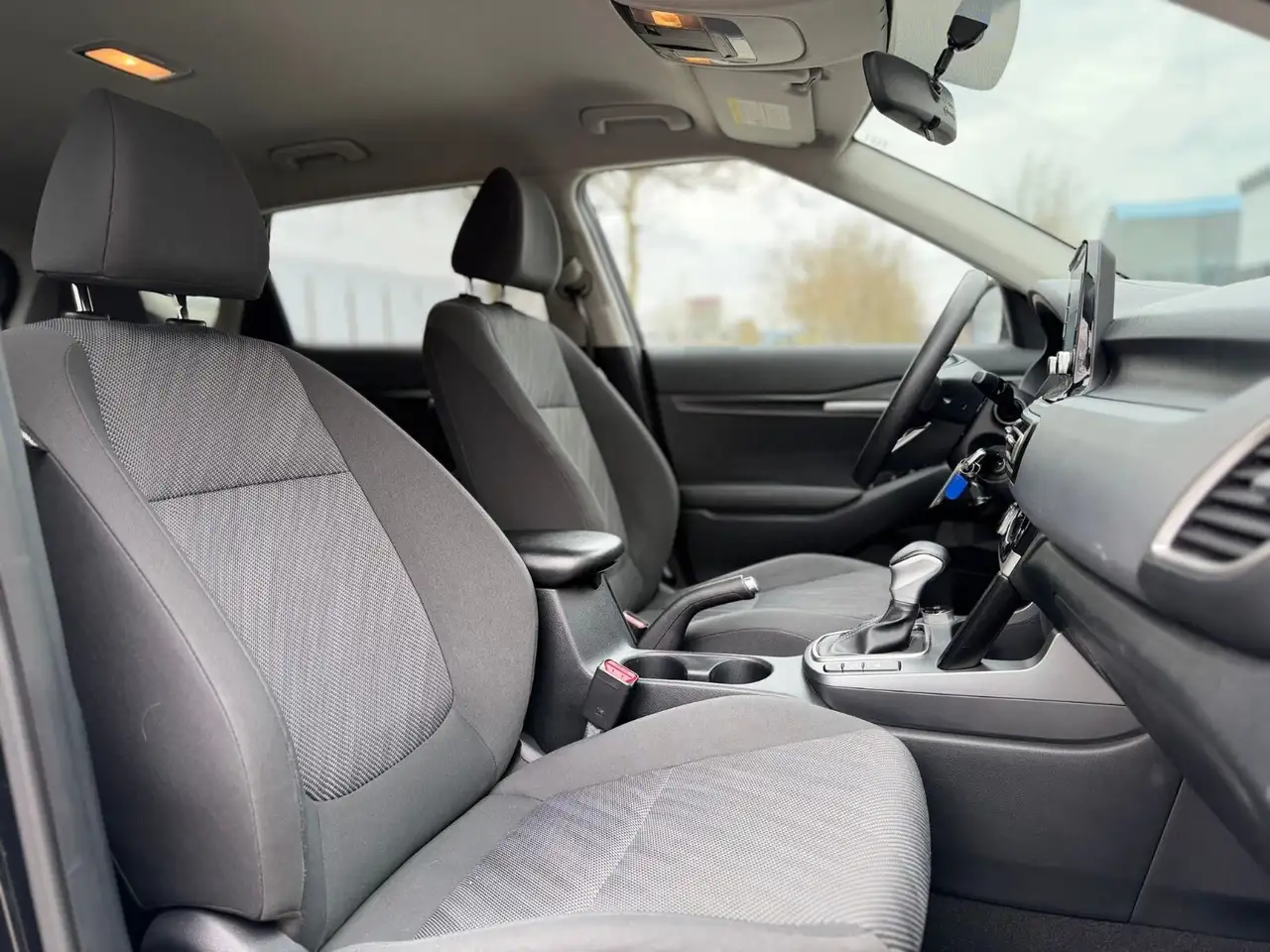 Kia Seltos снимка Kia Seltos