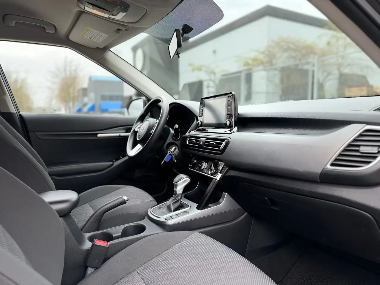 Kia Seltos снимка Kia Seltos