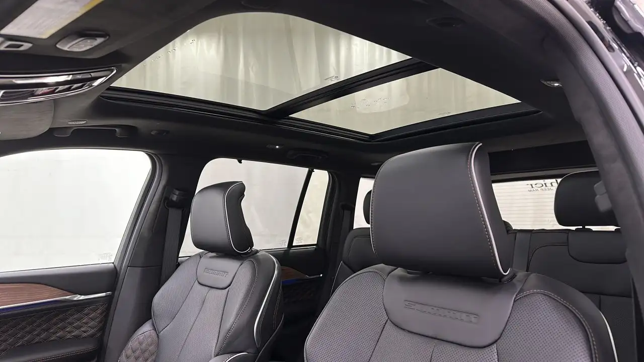 Jeep Grand Cherokee fotografie Jeep Grand Cherokee