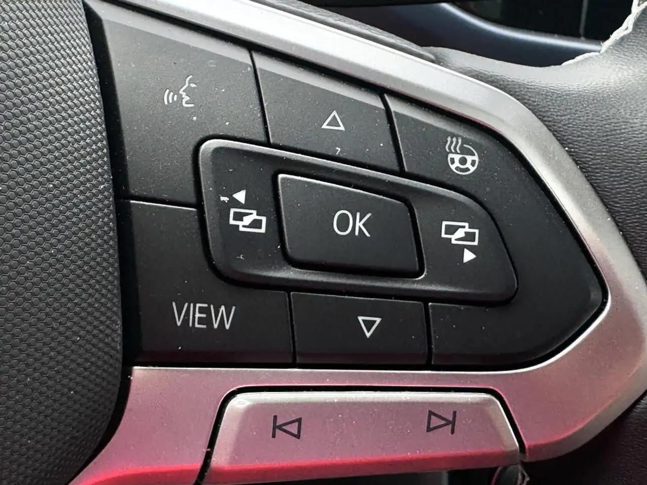 Volkswagen Taos снимка Volkswagen Taos