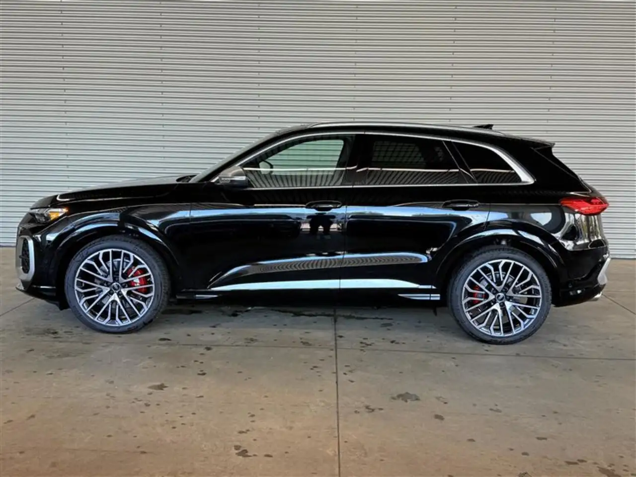 Audi SQ5 снимка Audi SQ5