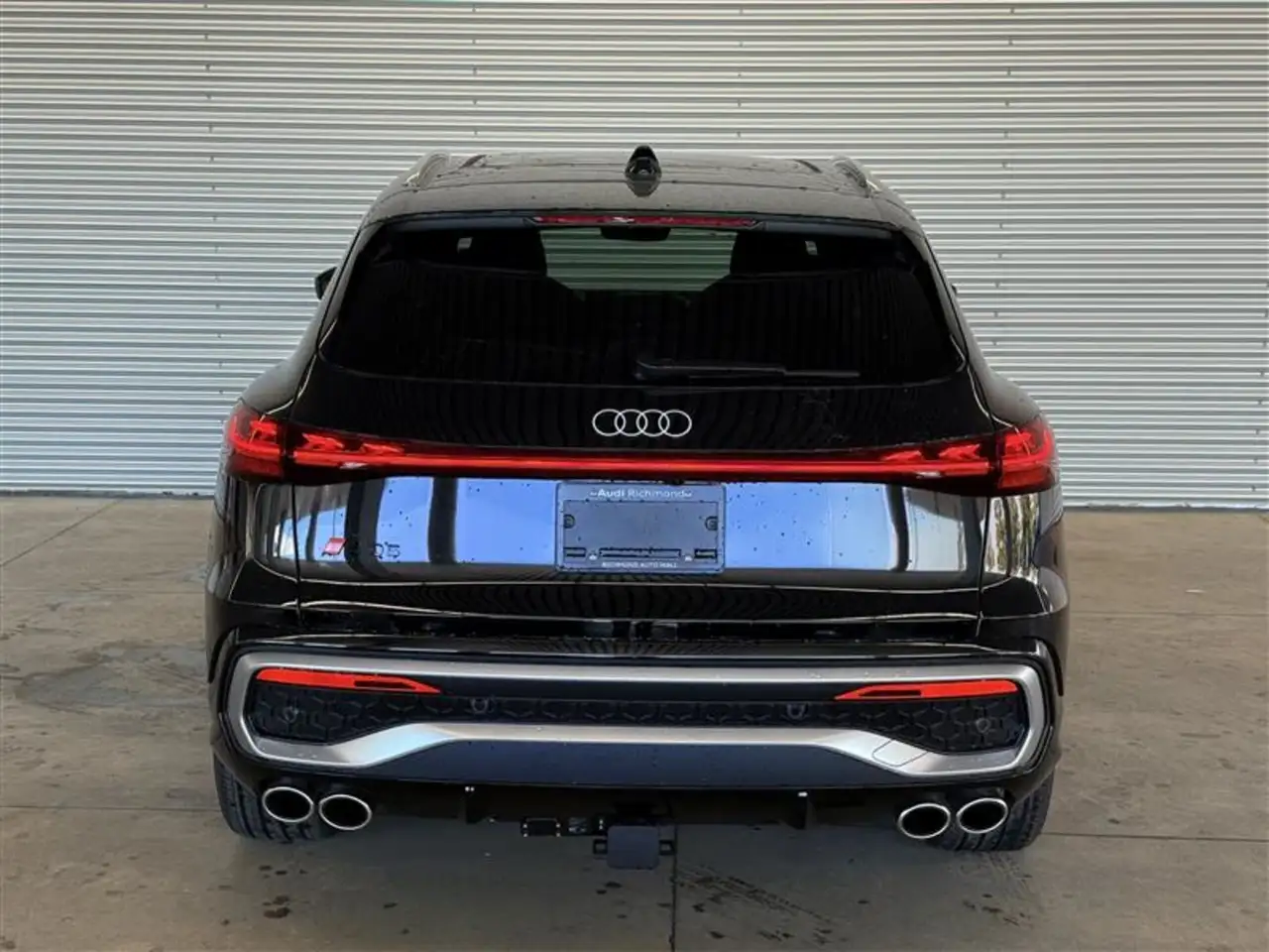 Audi SQ5 снимка Audi SQ5