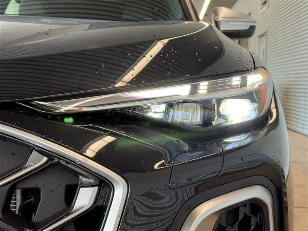 Audi SQ5 снимка Audi SQ5