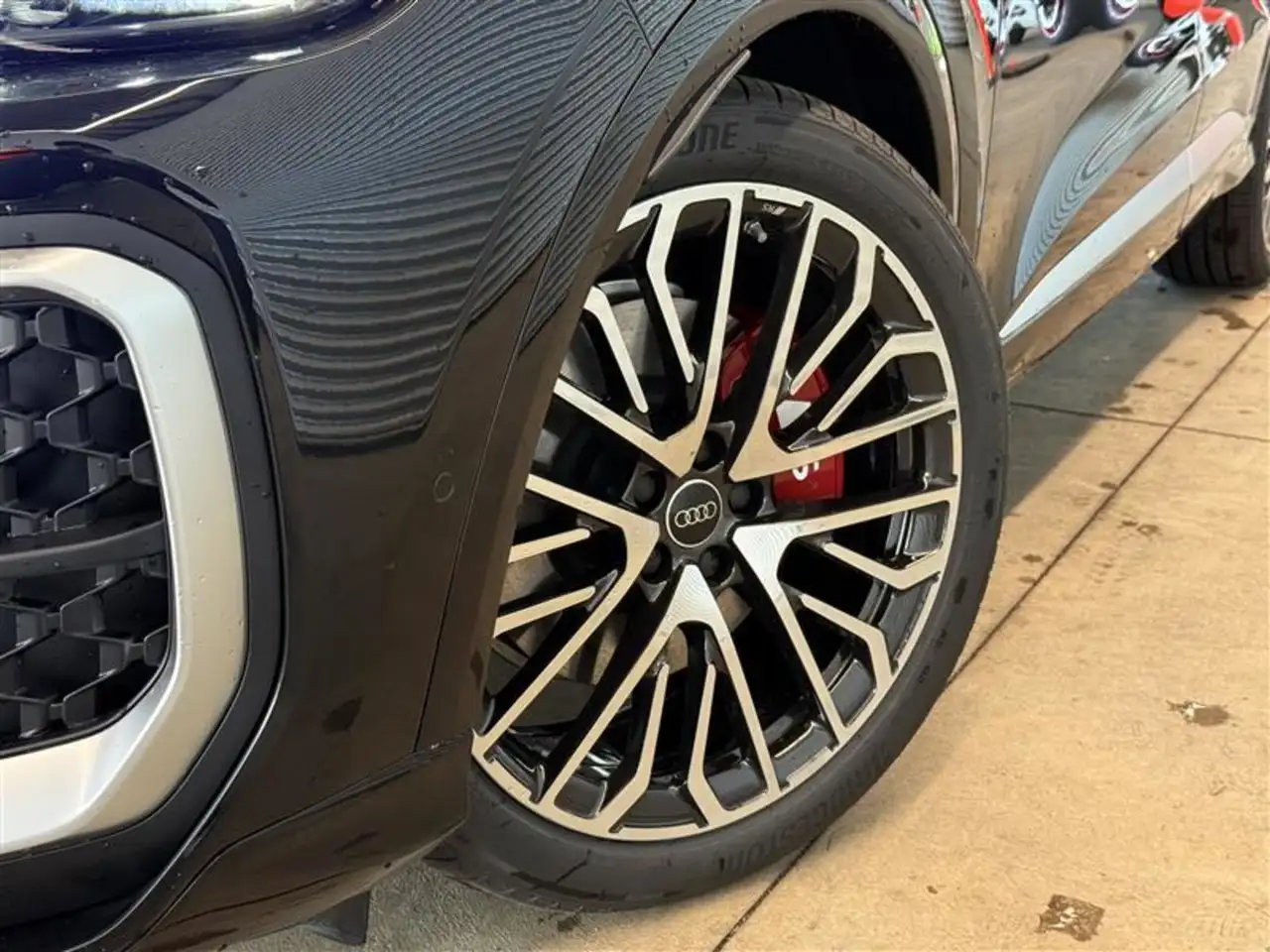 Audi SQ5 снимка Audi SQ5