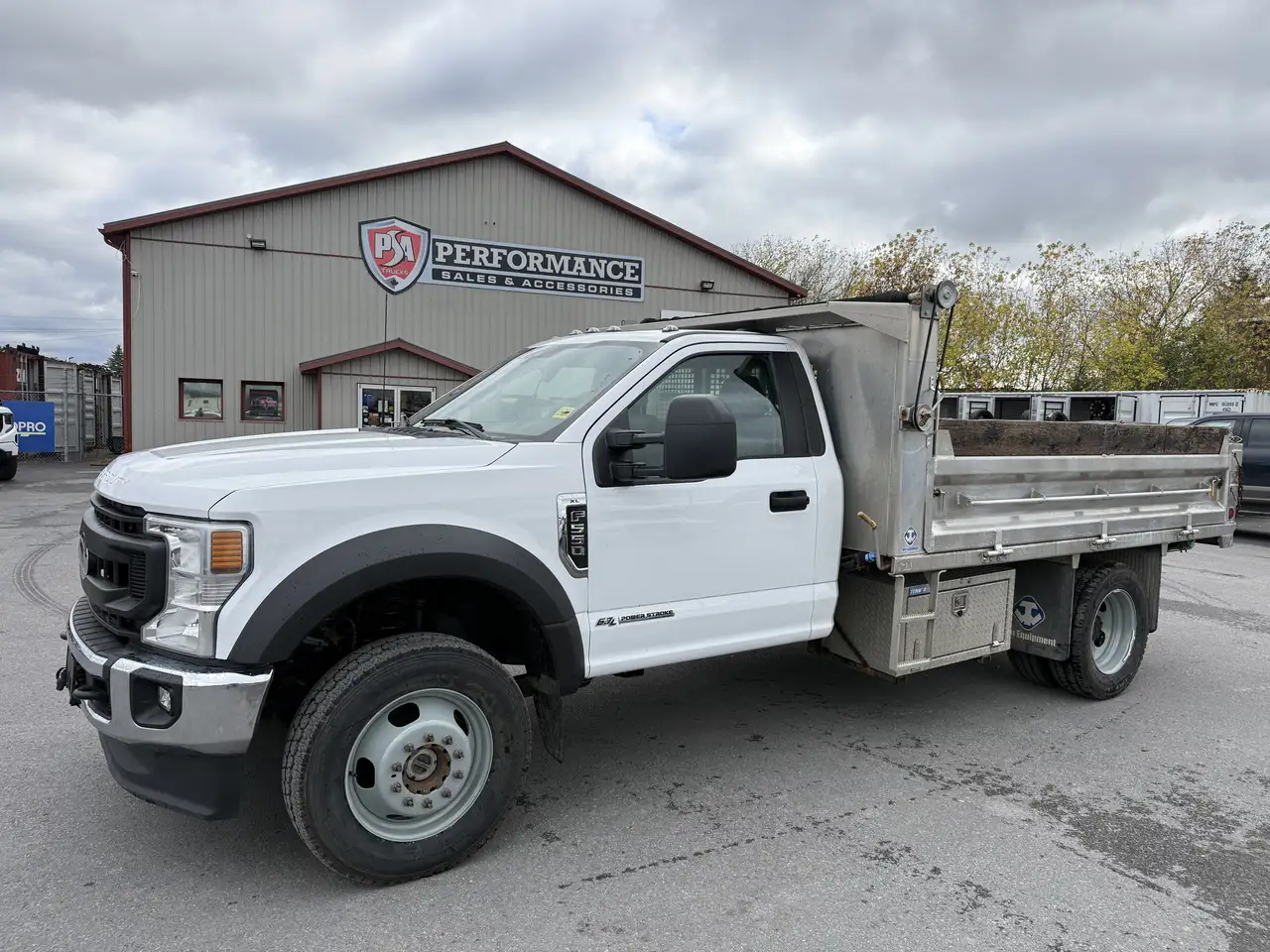 Ford F 550 снимка Ford F 550