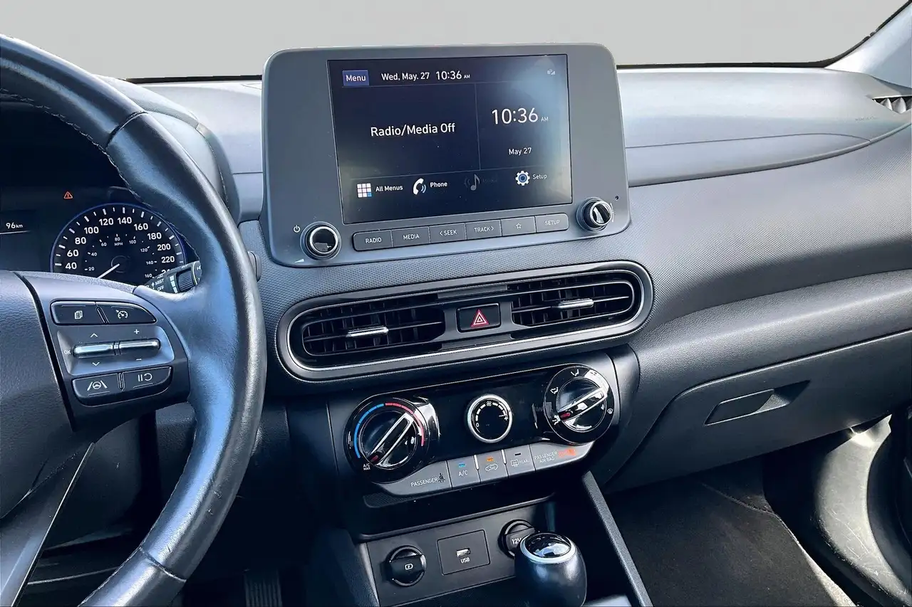 Hyundai KONA снимка Hyundai KONA