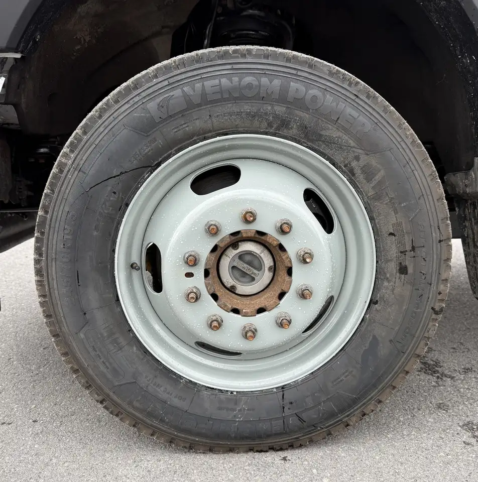 Ford F 550 снимка Ford F 550