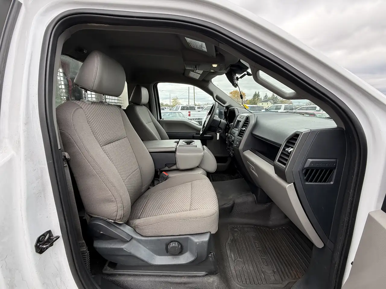 Ford F 550 снимка Ford F 550