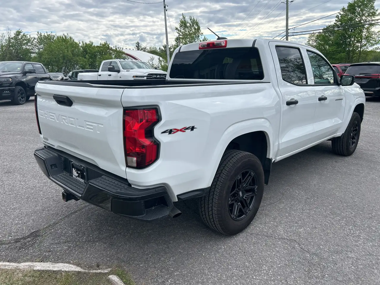 Chevrolet Colorado снимка Chevrolet Colorado