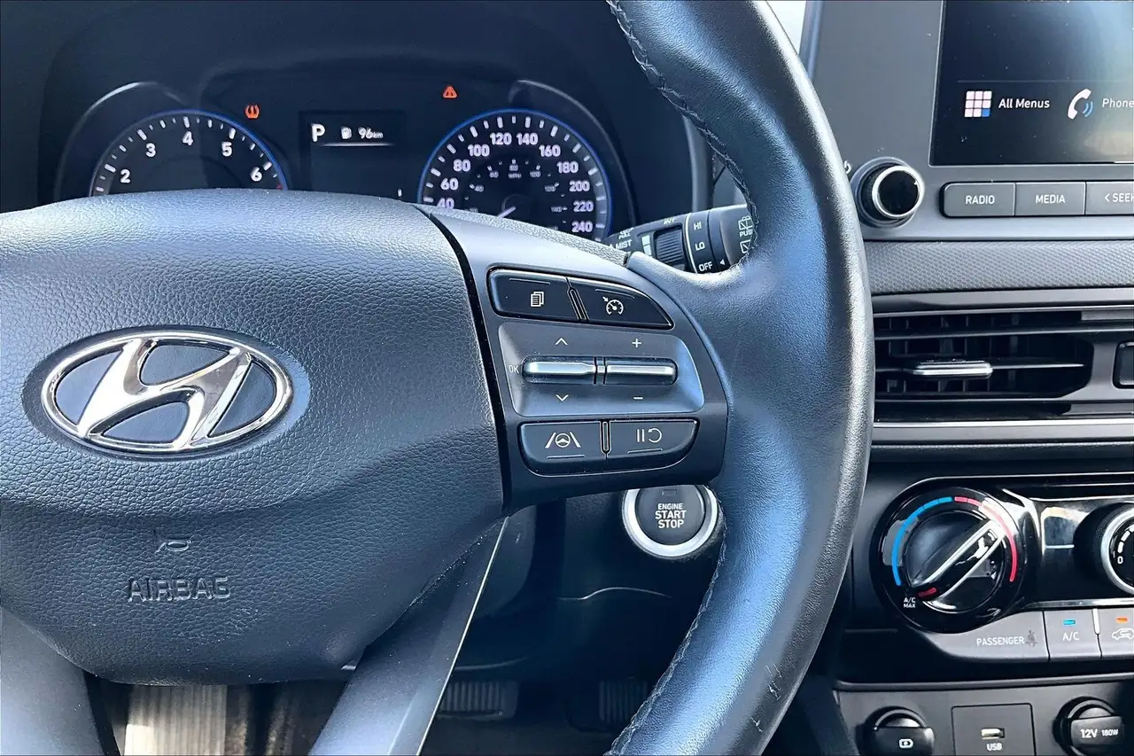 Hyundai KONA снимка Hyundai KONA