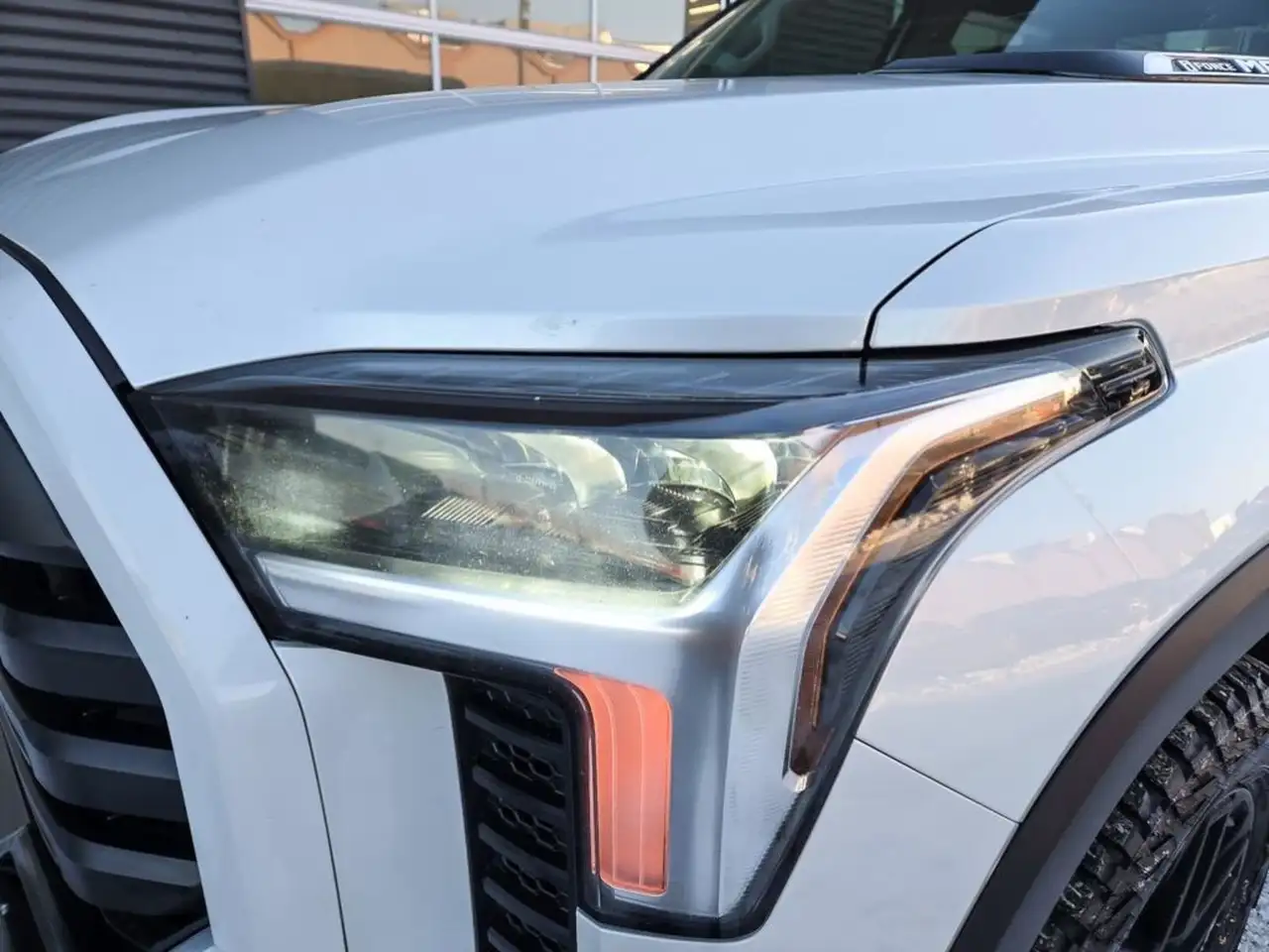 Toyota Tundra снимка Toyota Tundra