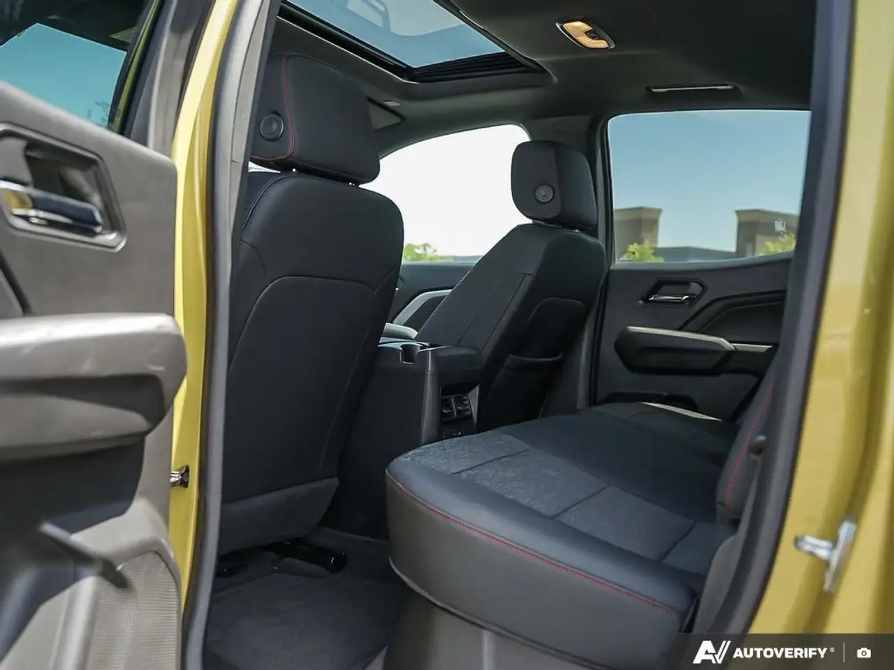 Chevrolet Colorado photo Chevrolet Colorado