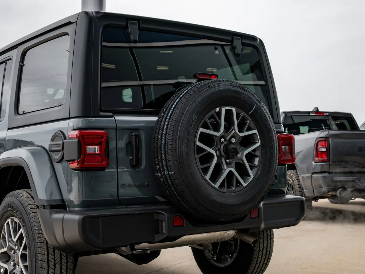 Jeep Wrangler снимка Jeep Wrangler