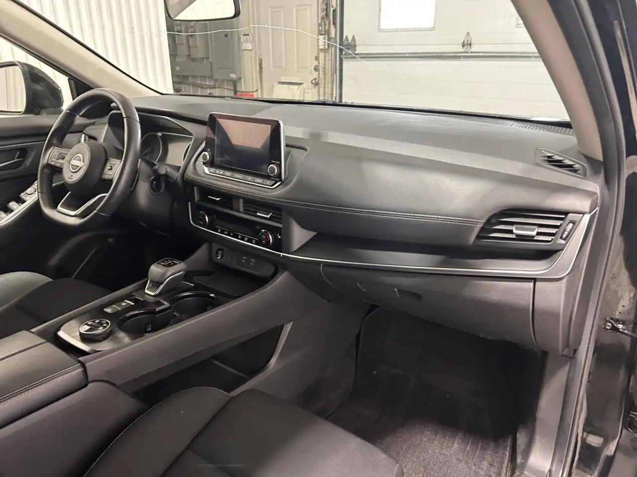 Nissan Rogue photo Nissan Rogue