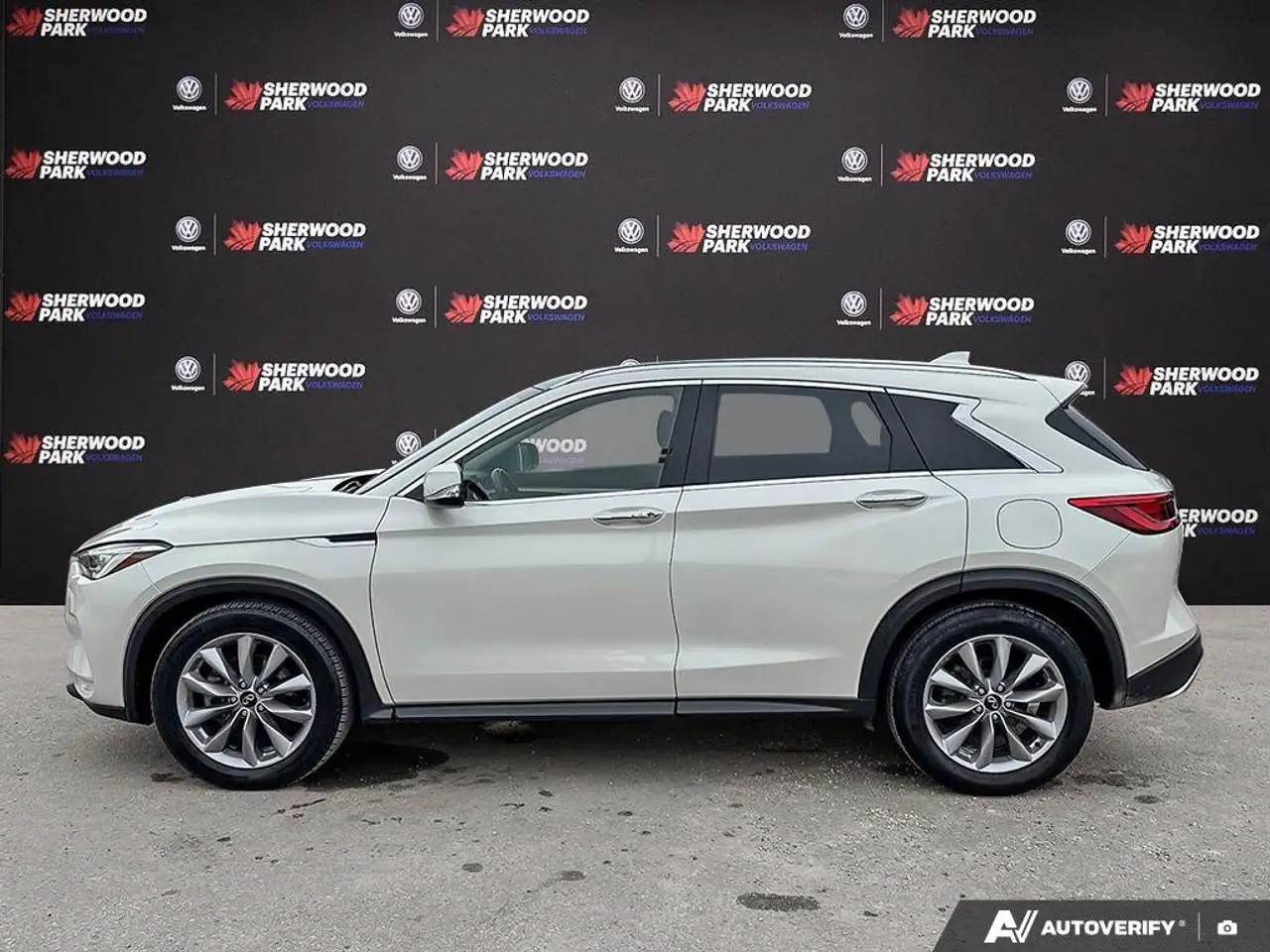 Infiniti QX50 снимка Infiniti QX50