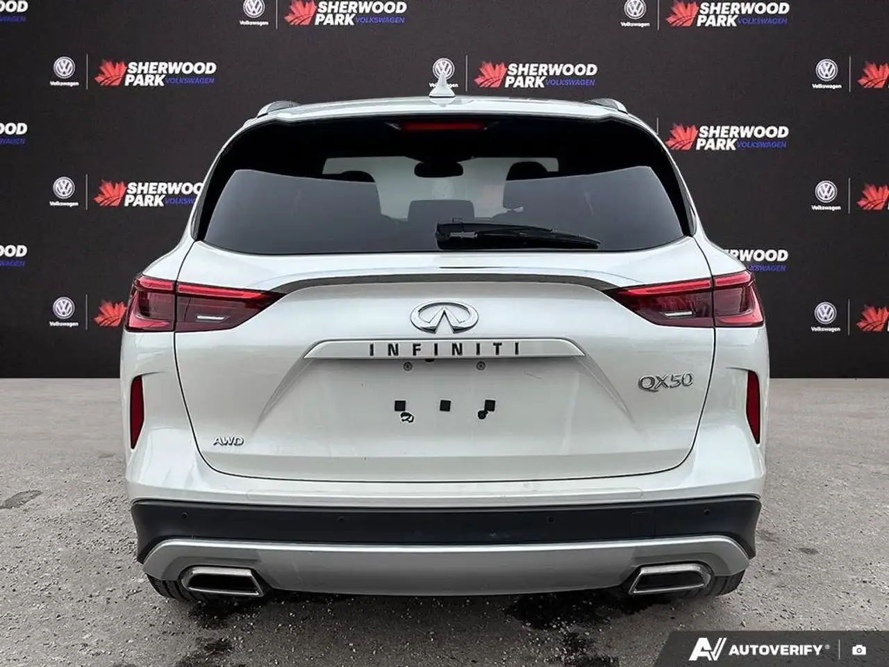 Infiniti QX50 снимка Infiniti QX50