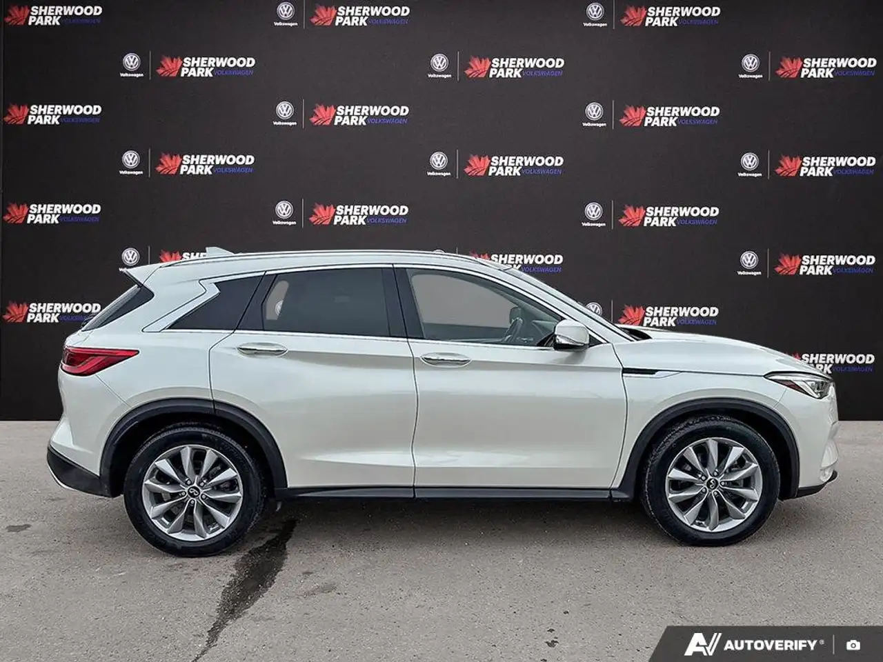 Infiniti QX50 снимка Infiniti QX50