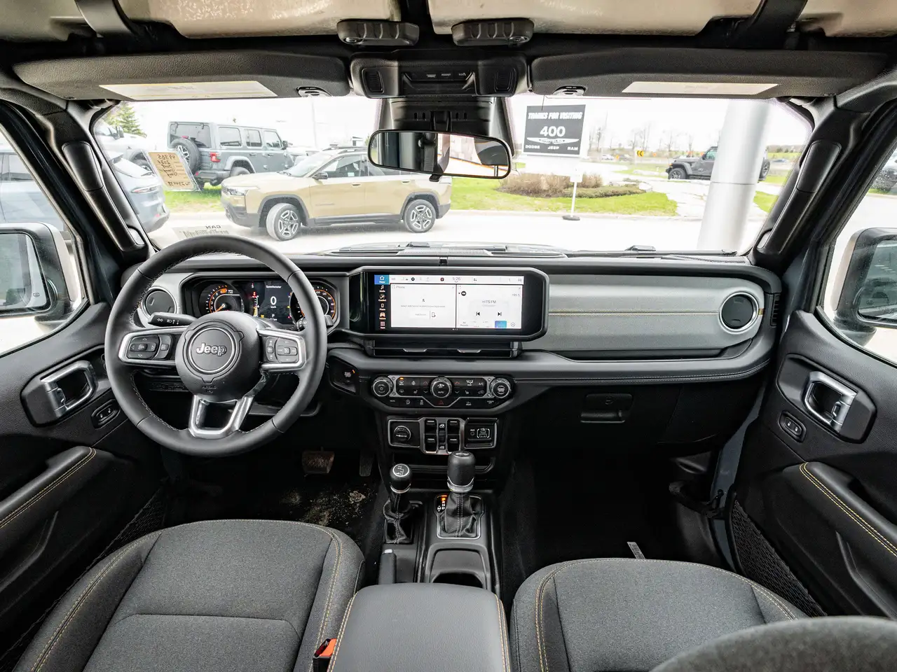 Jeep Wrangler снимка Jeep Wrangler