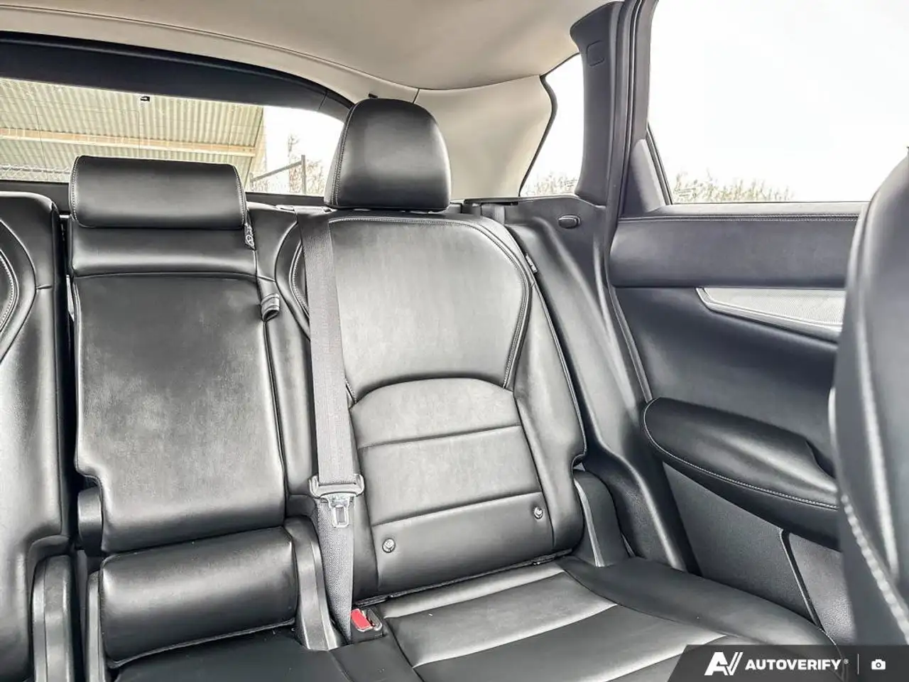 Infiniti QX50 снимка Infiniti QX50