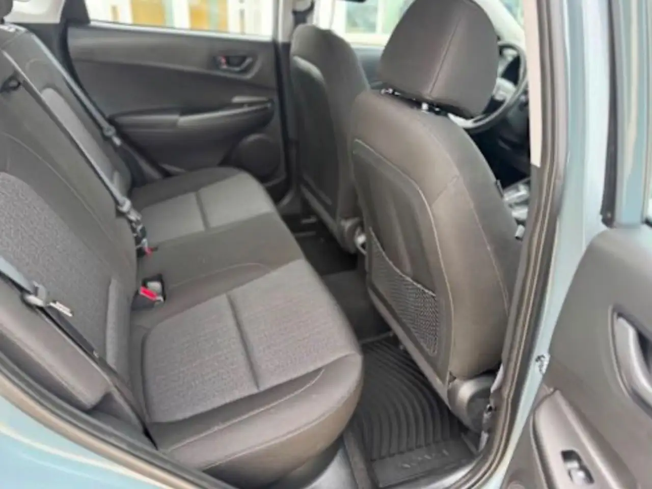 Hyundai KONA снимка Hyundai KONA