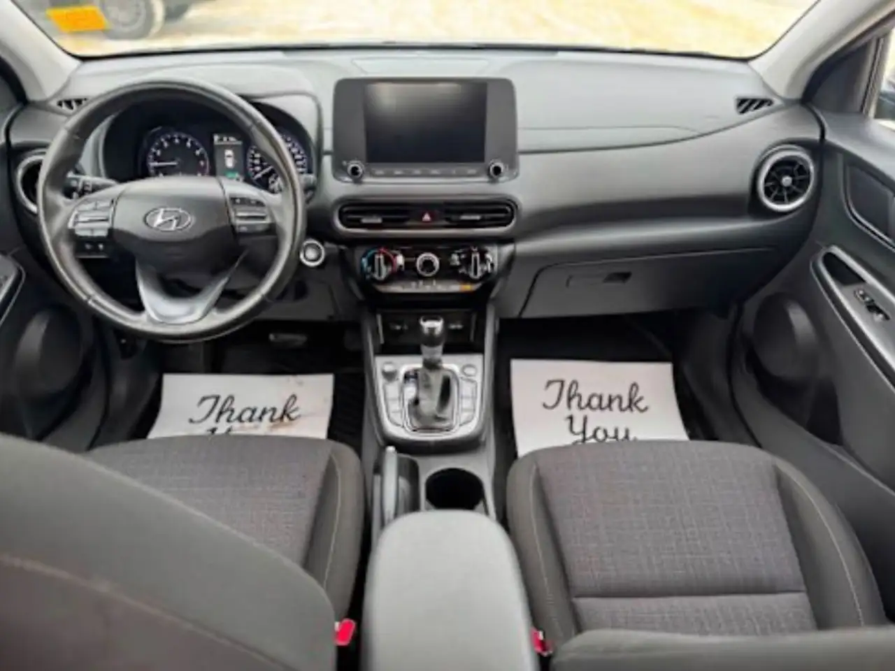 Hyundai KONA снимка Hyundai KONA