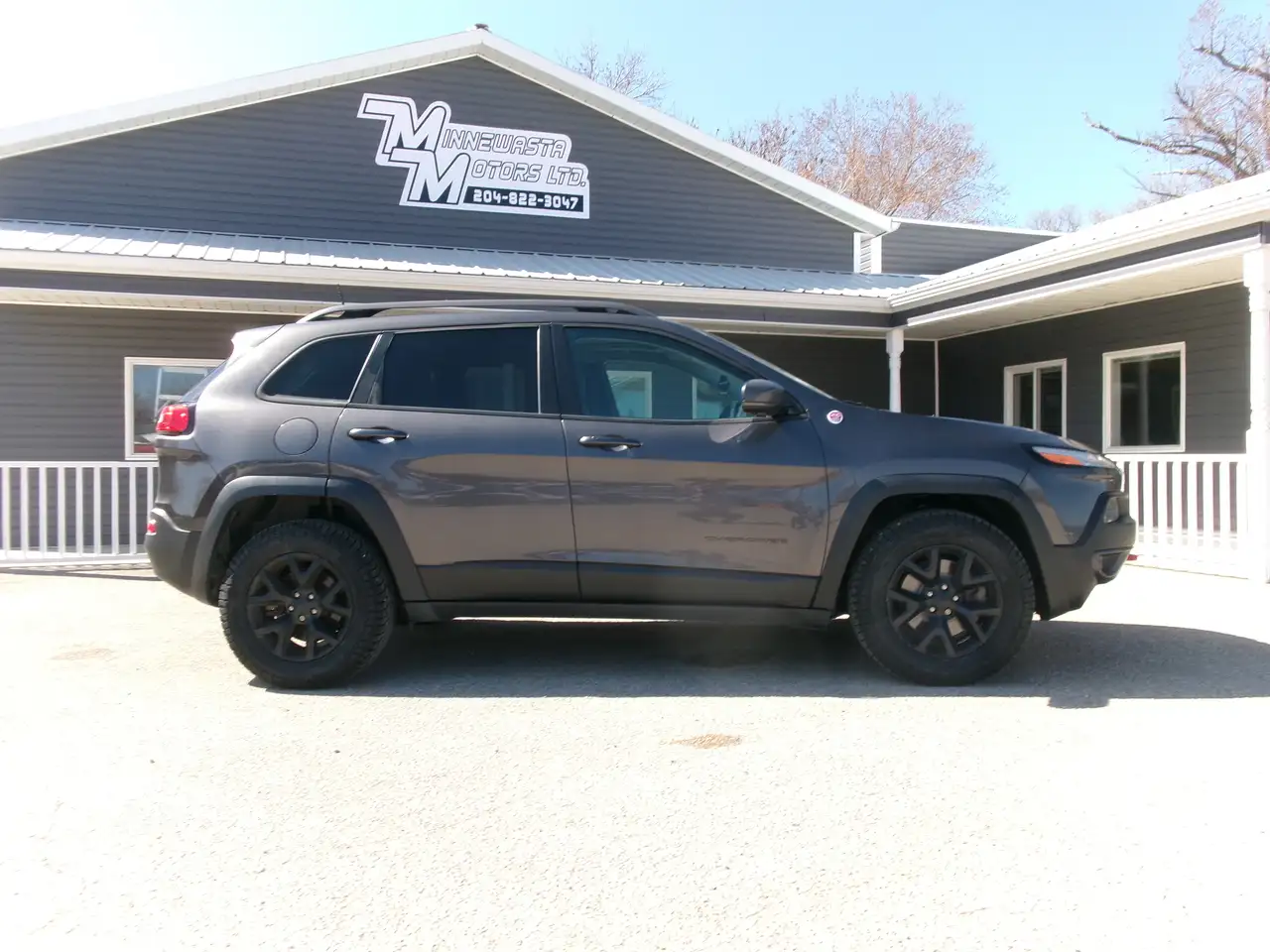 Jeep Cherokee снимка Jeep Cherokee