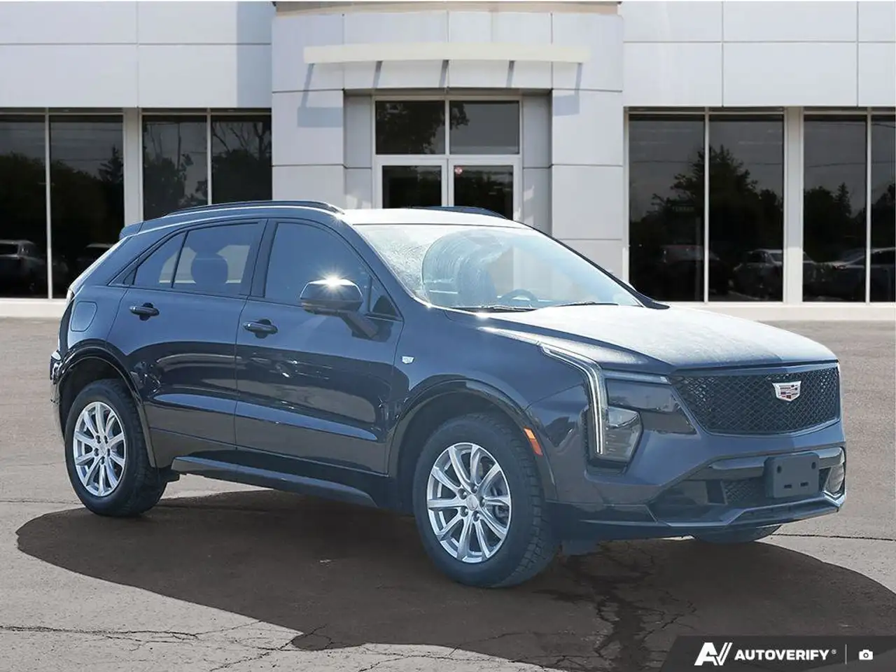Cadillac XT4 снимка Cadillac XT4